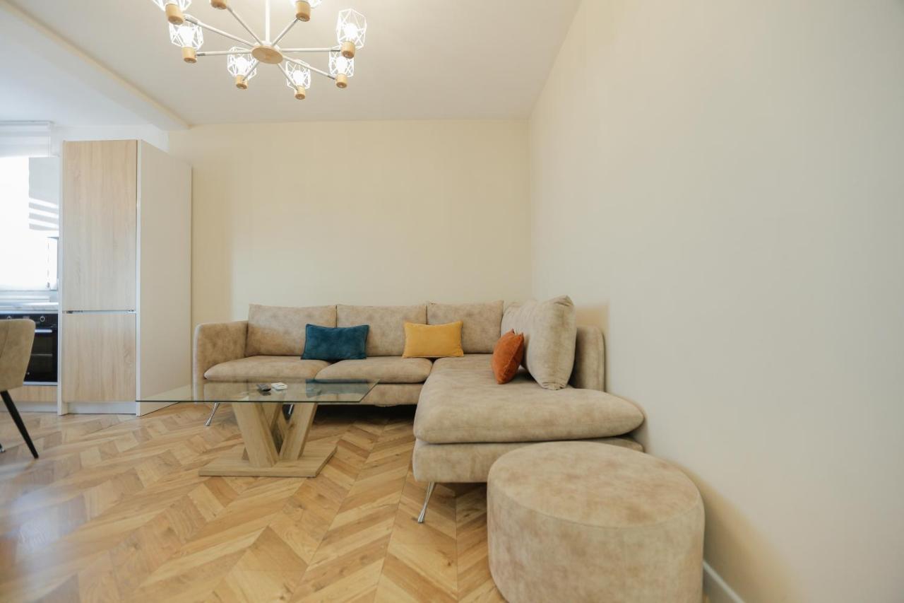 Miku Apartments-Luxury City View At Wilson Square Tirana Zewnętrze zdjęcie