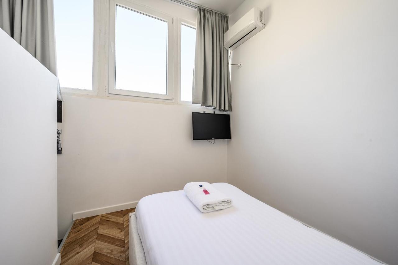 Miku Apartments-Luxury City View At Wilson Square Tirana Zewnętrze zdjęcie