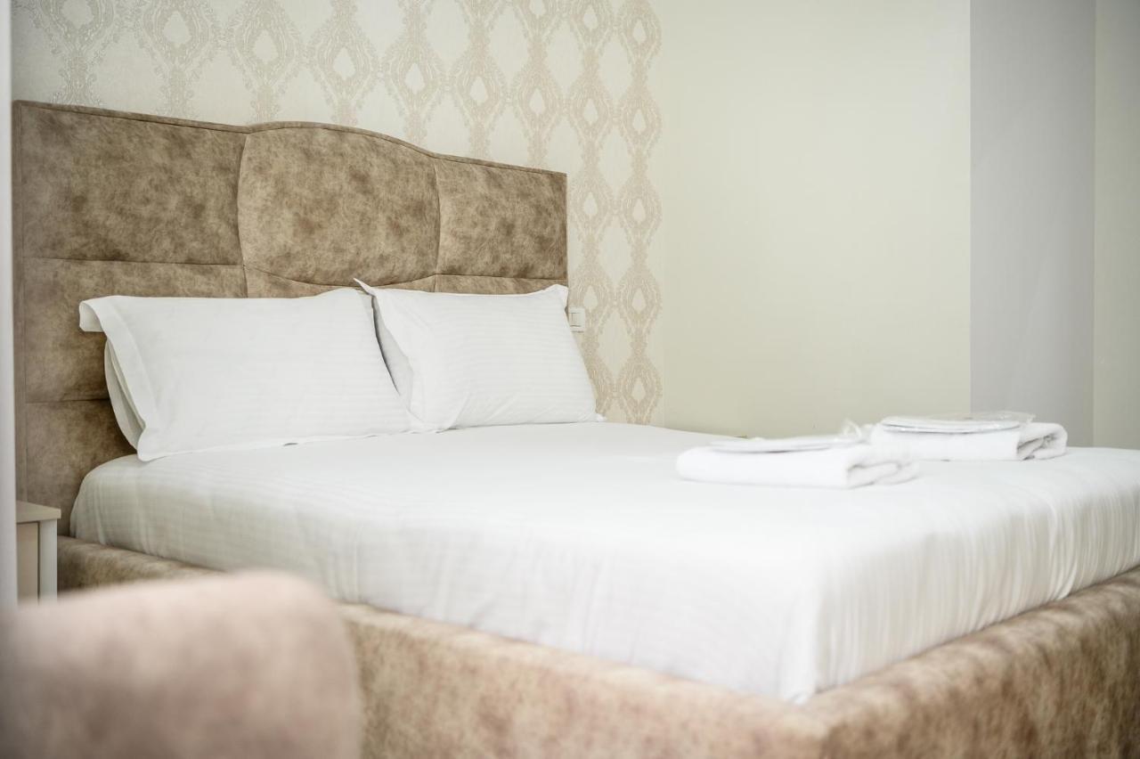 Miku Apartments-Luxury City View At Wilson Square Tirana Zewnętrze zdjęcie