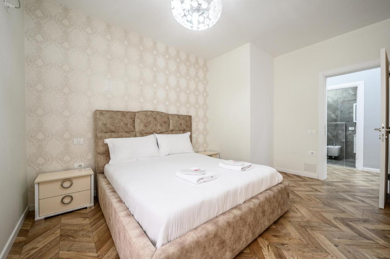 Miku Apartments-Luxury City View At Wilson Square Tirana Zewnętrze zdjęcie