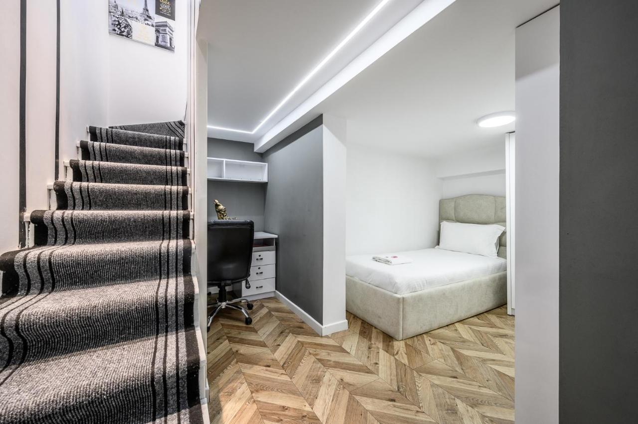 Miku Apartments-Luxury City View At Wilson Square Tirana Zewnętrze zdjęcie